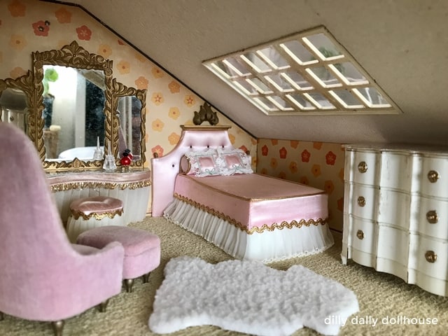 Petite Princess dollhouse pink bedroom furniture