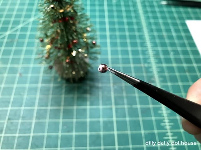 mini metallic bead dipped in glue for mini ornaments