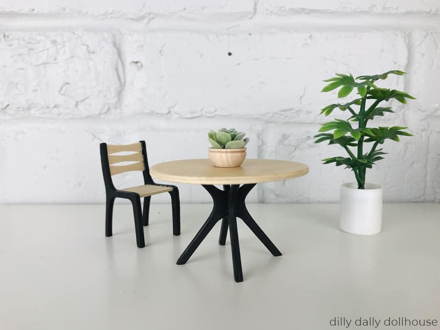 Alex mid-century miniature dining table in 16th scale with chair